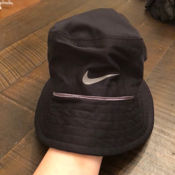nike sun protect golf hat